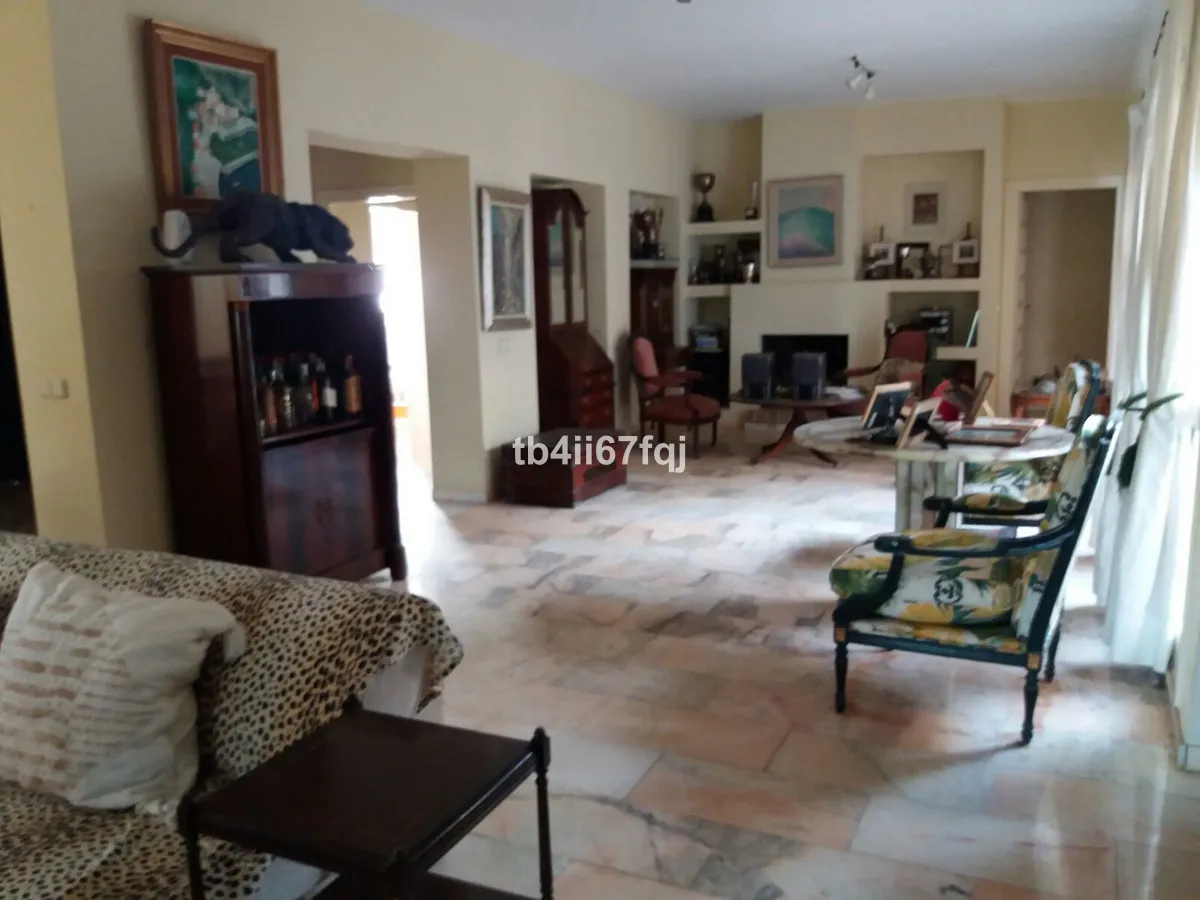 d0d1567c-d94c-444b-a904-90b2a82085e6