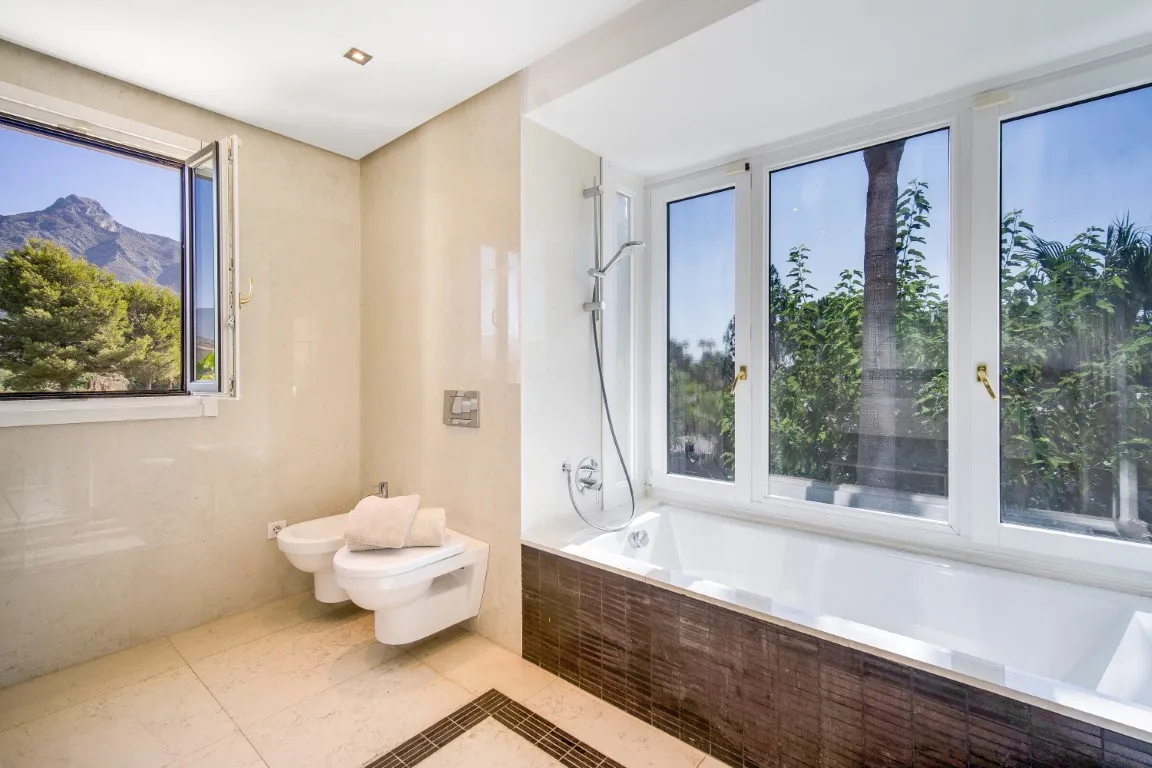 0c341339-8502-4dd5-a11e-92c5210a8be5