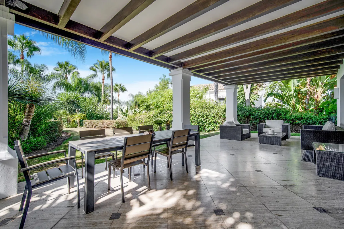 21eb0200-8e82-474b-82eb-0e900d5406df