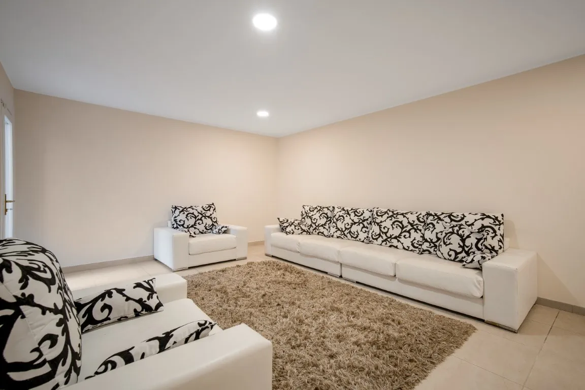 82e94fb2-2620-43fd-bf00-652eb98e7feb