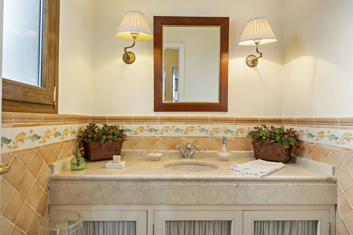 2331634d-4da1-4443-975b-6569d61f9e2f