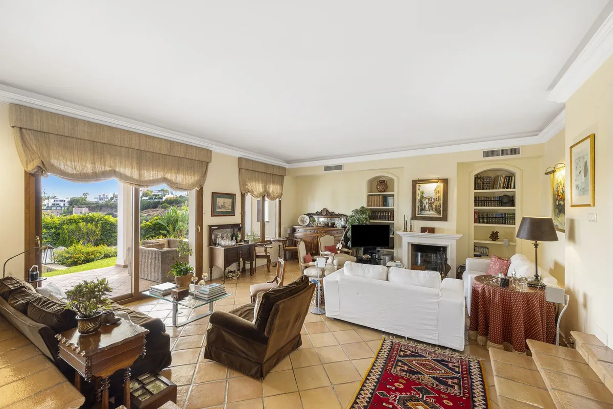 516bd81f-0c8c-44e5-b183-fbd7206f9492