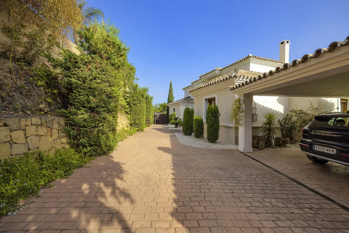 5ad051c0-ca93-441e-9fdd-50ceb0ec0df1