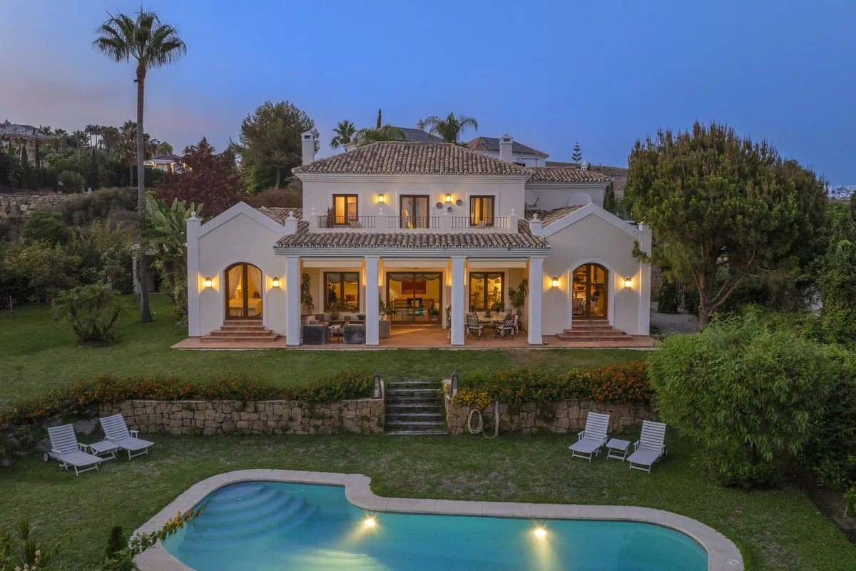 809bd0f1-eae3-43b4-84c2-37426afd3716