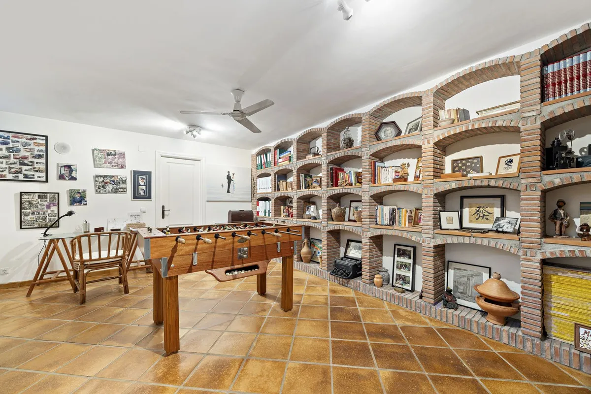 fd0341c5-aab2-4e89-9a28-1b8c795ef755