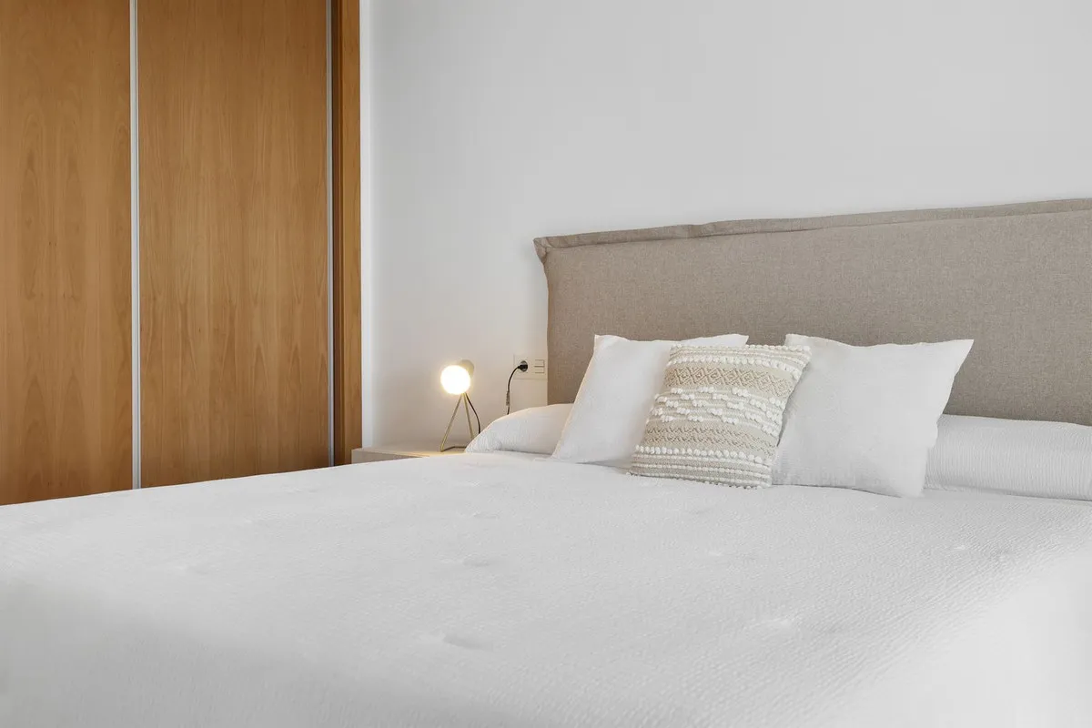 15cadbbc-8b86-404a-bd19-77c6e1491798