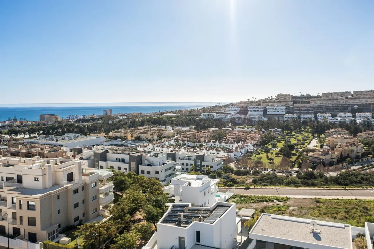 38744402-e9ca-4a7e-88d9-61ac2c7d6e49