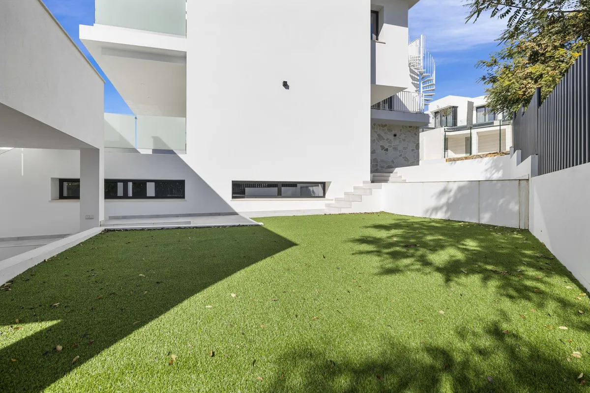 4b88c6a1-35a7-4139-b0a9-b4bb0061c11a