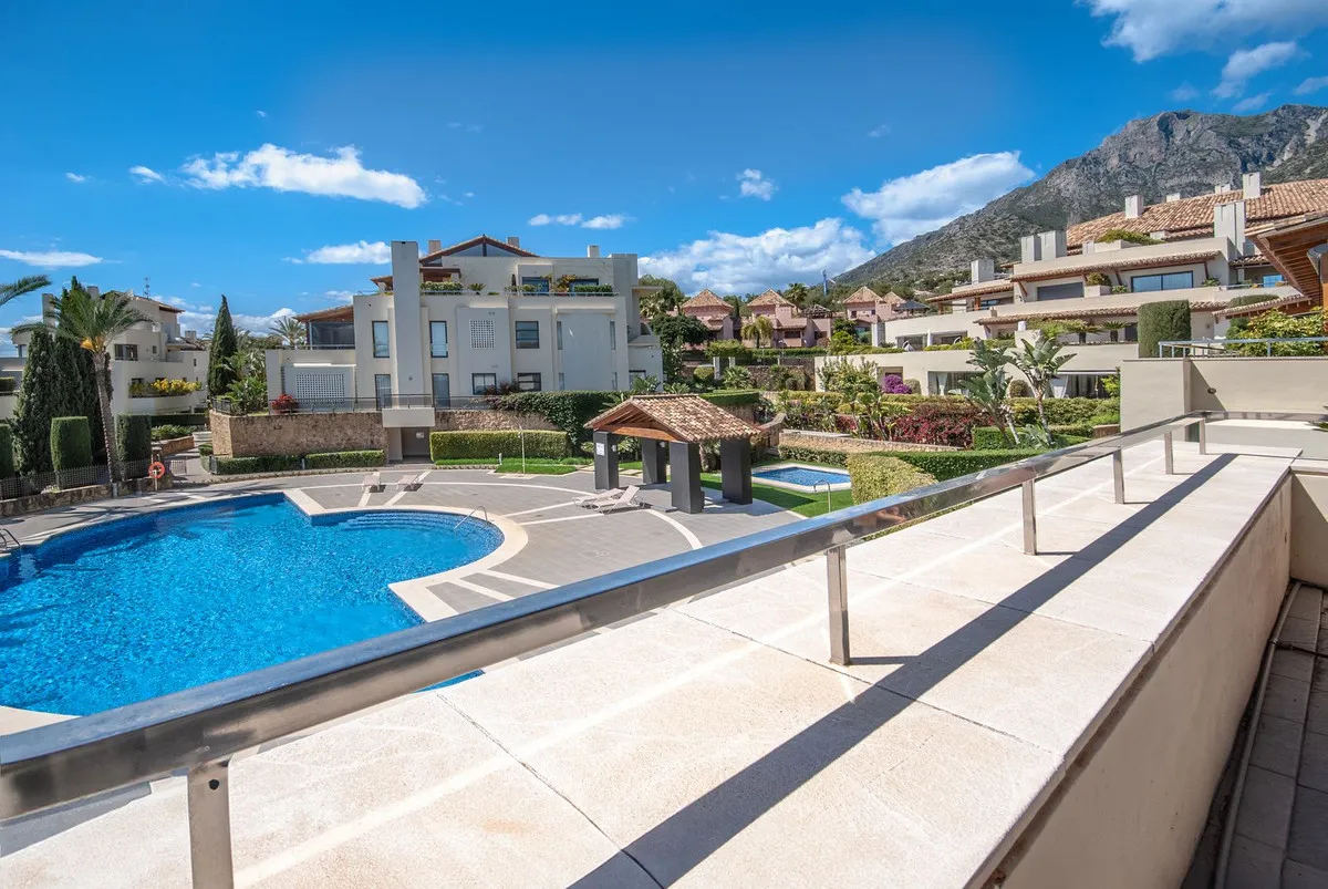 137a2f7c-d057-4917-b83a-851bd0c5f19d