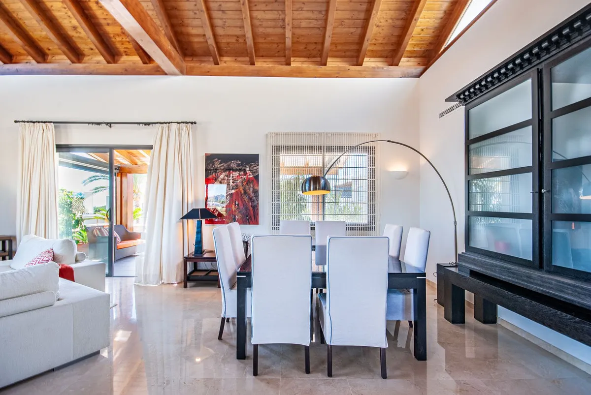 2fb8cf25-142e-4a0b-bea9-ea5a2a67326c