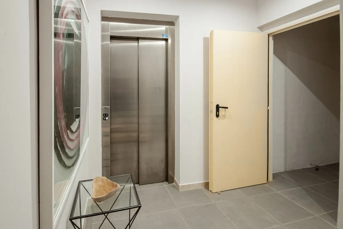 37a819d4-d62a-4cc2-a9dd-6a8e159c5ab0