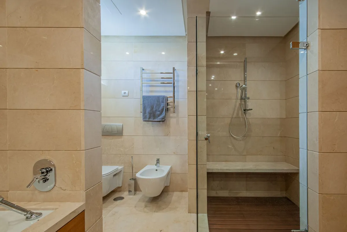 c2d12f50-22a1-44d4-b084-6c830705f5b9