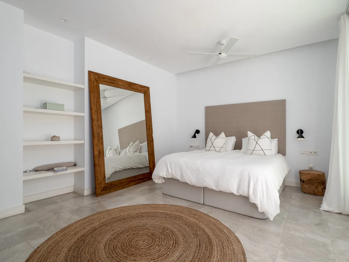 323e3adf-b389-462b-af89-562abe1a057f