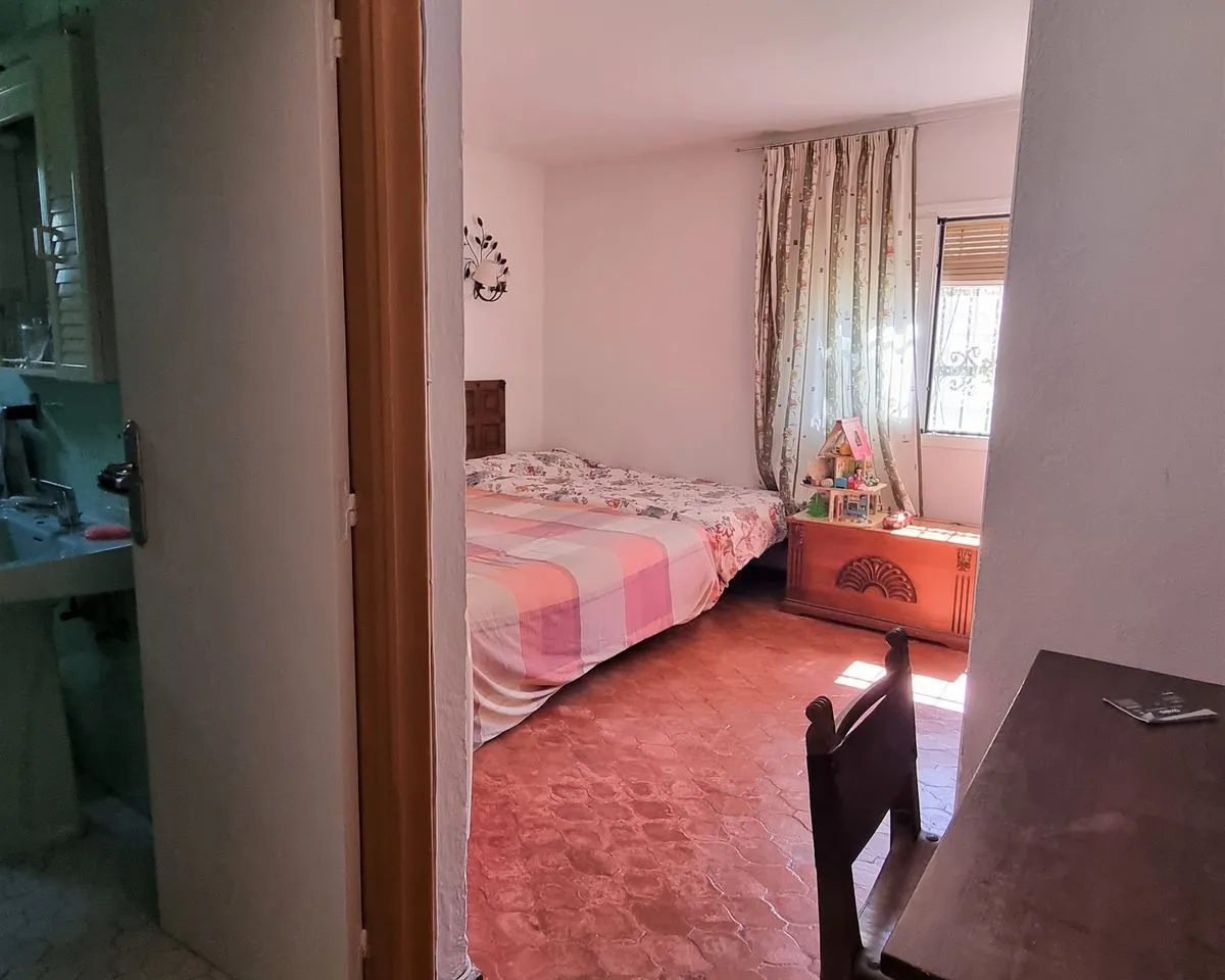 0a235ff5-c769-47e9-a2b2-4dd2f06b01b8