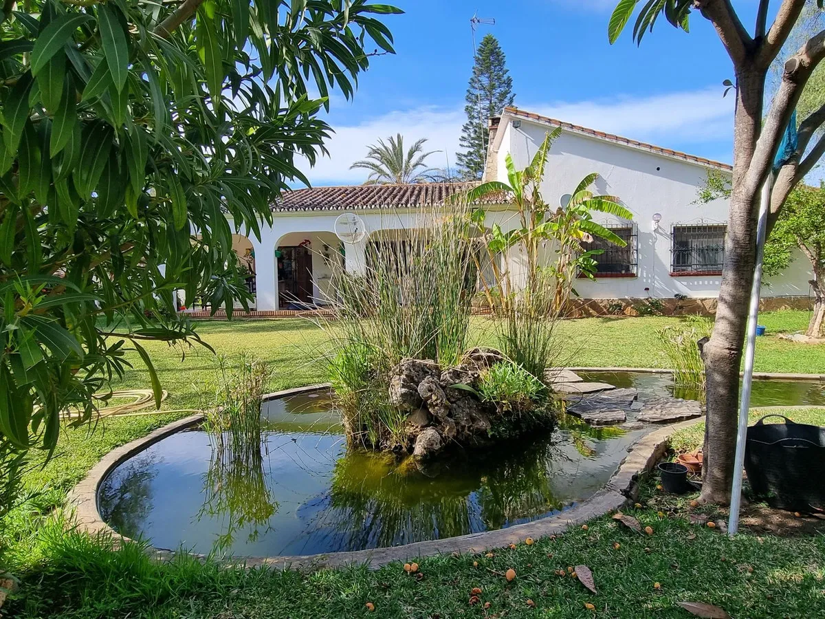 406b672c-9c93-4360-b283-8352b452bc42