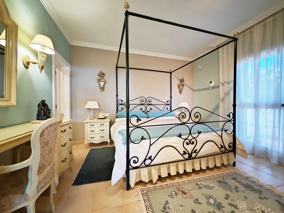 a5297bfd-69e4-4ca7-82e8-33280e8ceb10