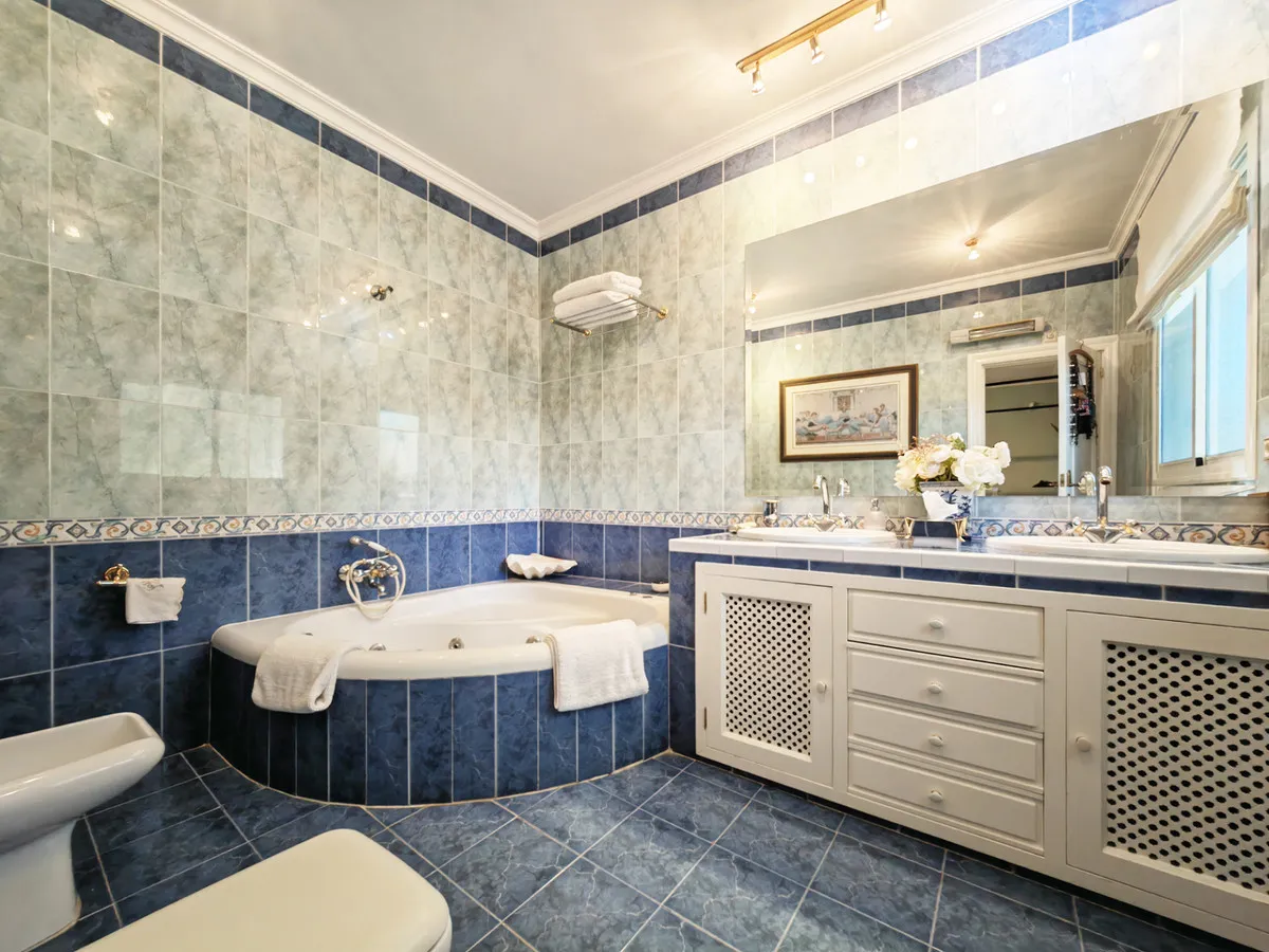 d5fffaee-7275-4525-af87-c417d568f162