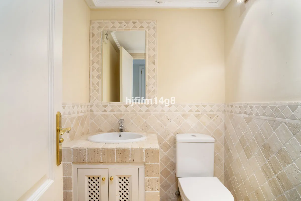 e9faba2d-8eeb-430f-a5ce-3430eb1b10f5