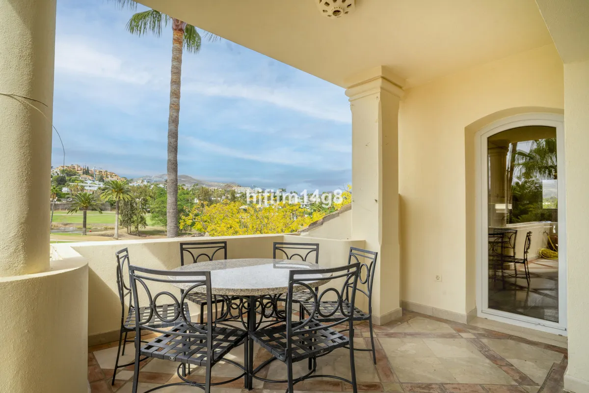 f183f8f2-8ec5-423b-9d8d-f44061c07dbb