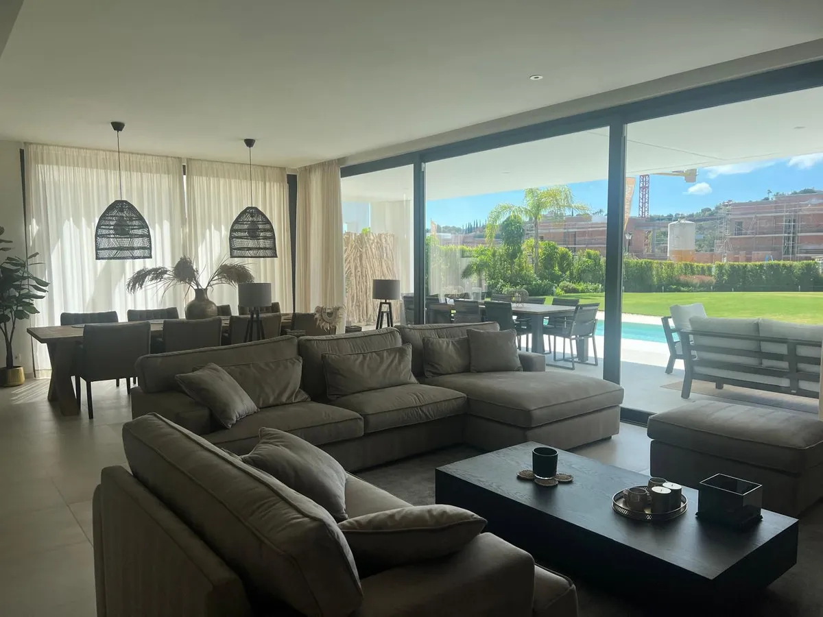 f7cb1cf3-881a-47c5-b120-d09b972aa37f