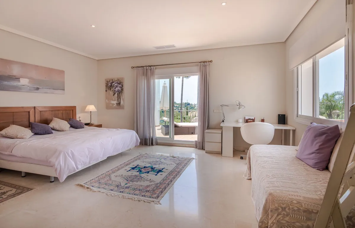 42f6bf9f-560c-4350-99de-409c477a90be