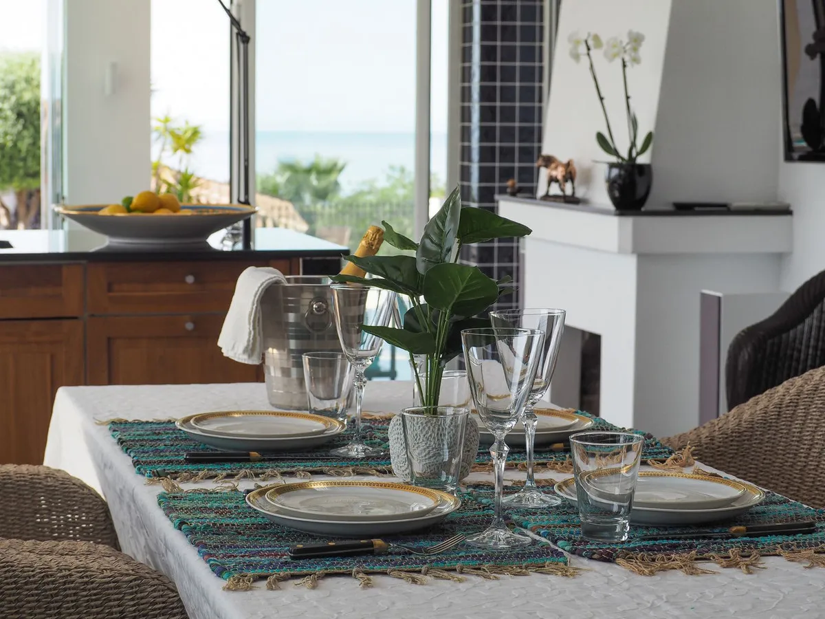 21bb5579-def0-4ea5-aa2a-b10dccfb7107