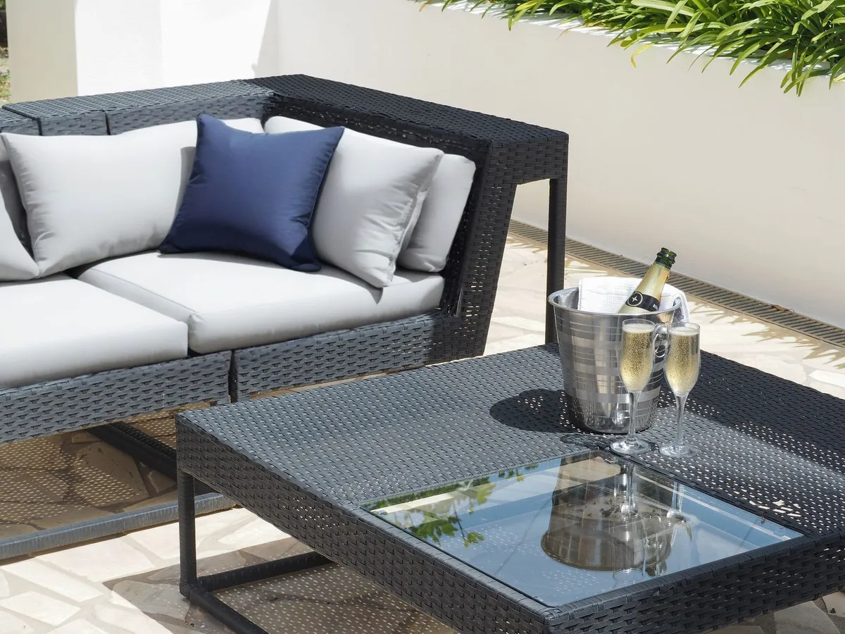 2b68aa92-e68d-4941-9e98-7626ba543f8c