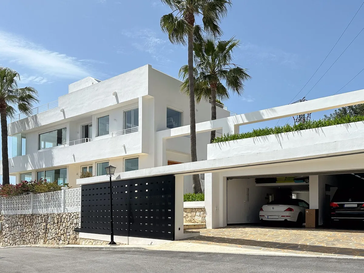 2bc9e97a-4089-432f-a832-721e249b4f2b