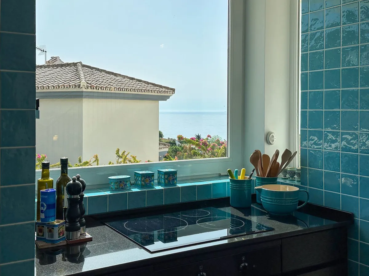 4ebe2a5b-a769-4110-b31a-53710c044b8a