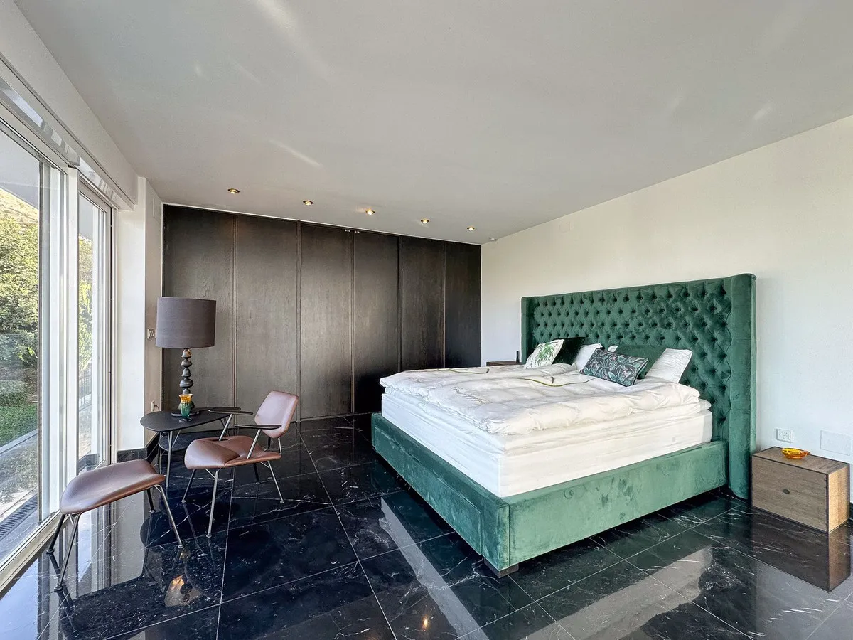 c54e5c30-90fd-452d-9f9d-fc5f9a4b35bb