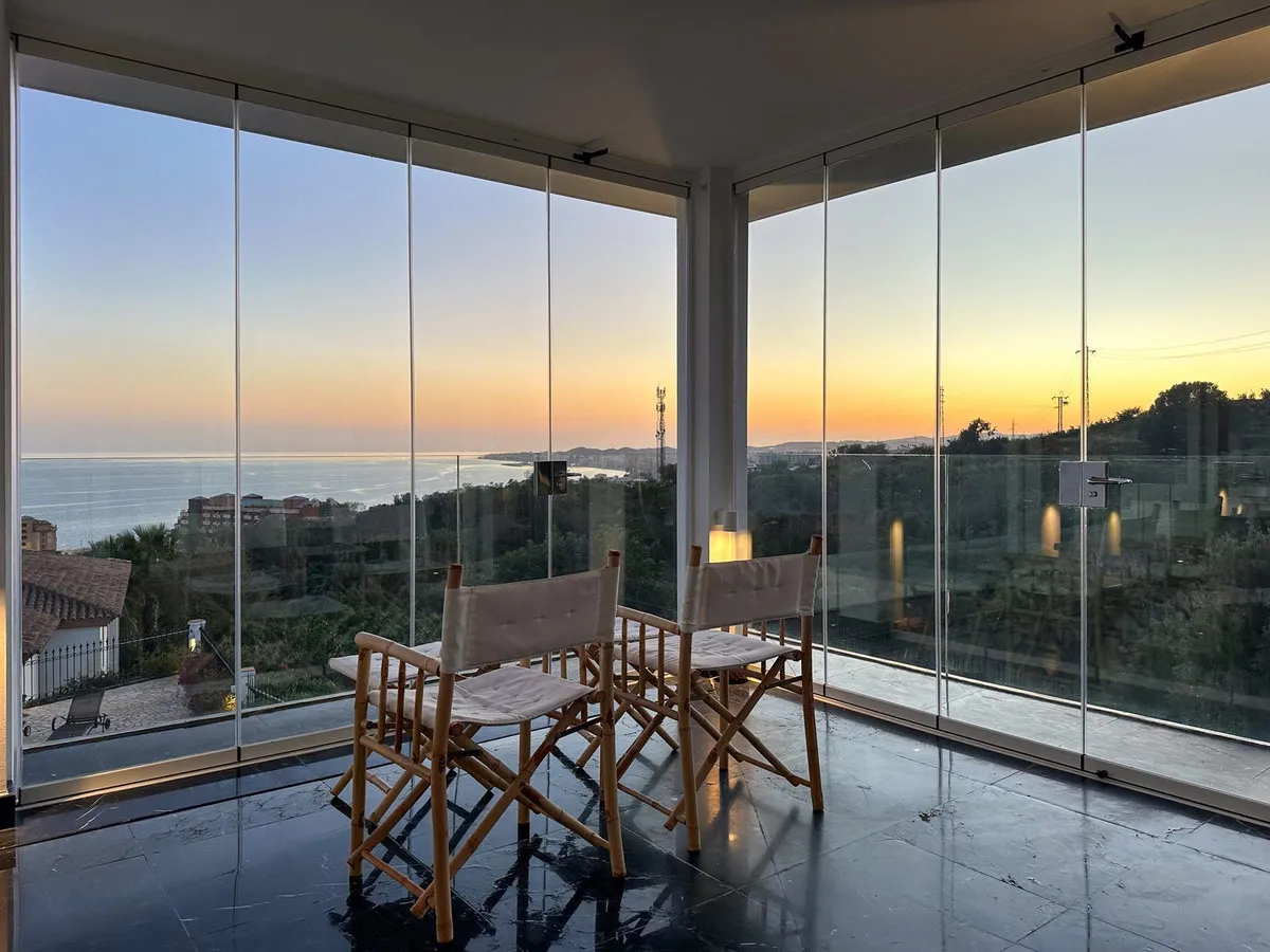 faec1db5-0e26-4d2b-8067-acd5d455a96e