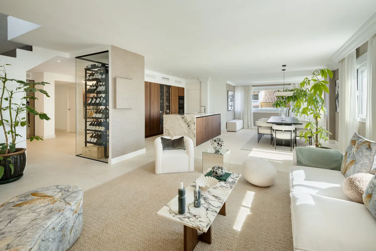 e5ee8f17-618b-4637-b9ee-c7ad7284fde6