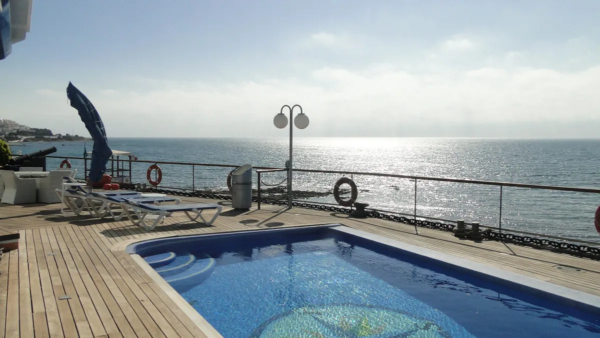 7e6a3d37-2e01-4a70-9070-1e808dbd7f07