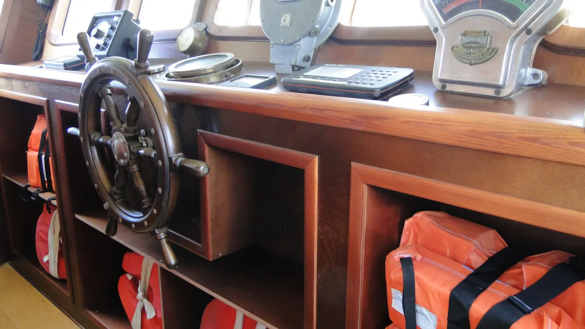 db523023-c744-4e1a-9435-e41db5a35390