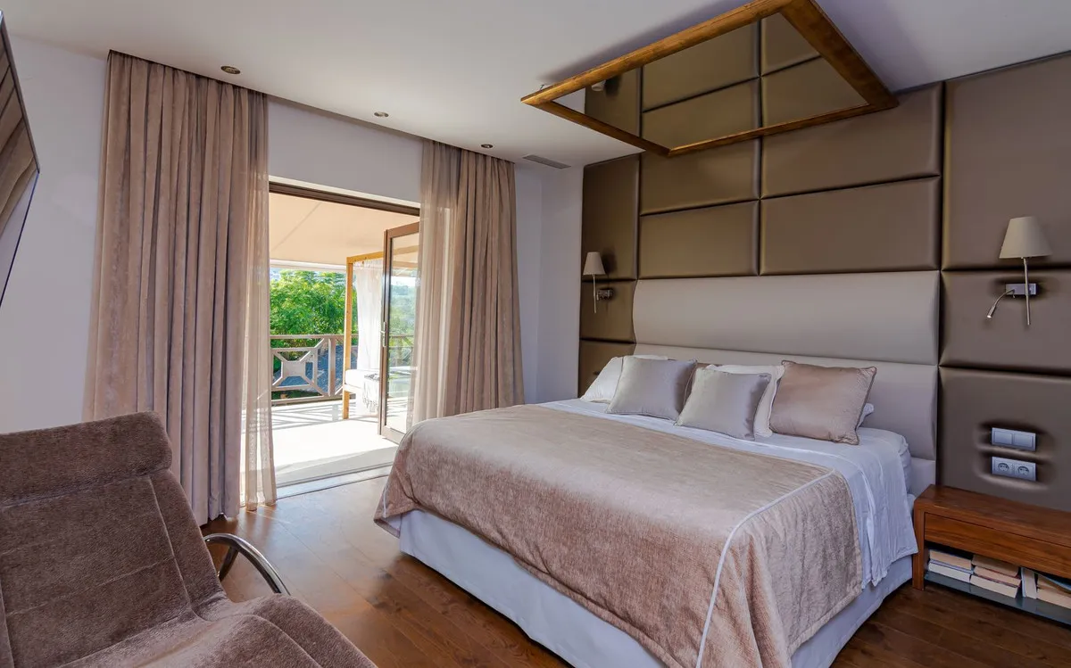 79898c23-3338-4864-aeaa-c96330cef7ef