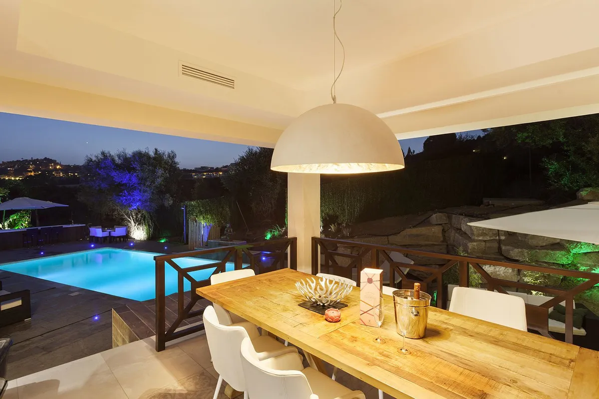 ab9361a4-2115-40a4-904a-660f7b131633