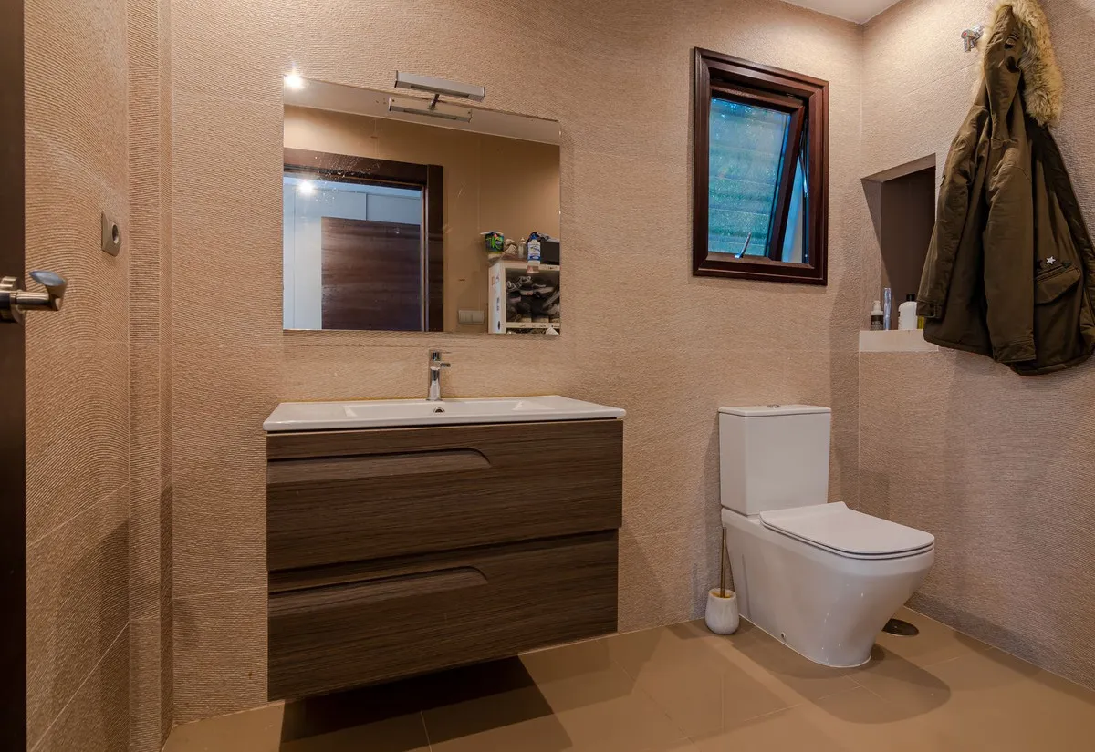 ed7b11b7-3992-4790-b118-a24ce13025e8