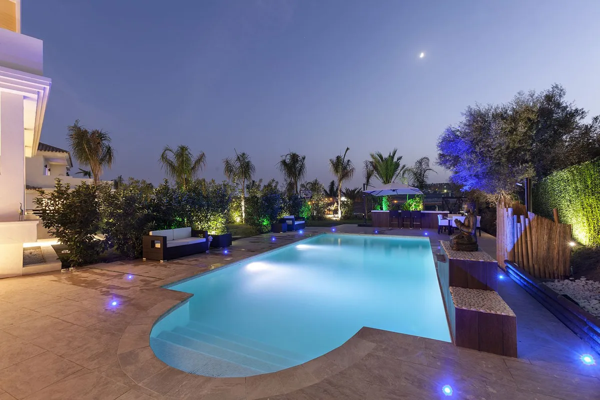 f6381bfb-7849-4feb-a69f-a66f0a5a9272