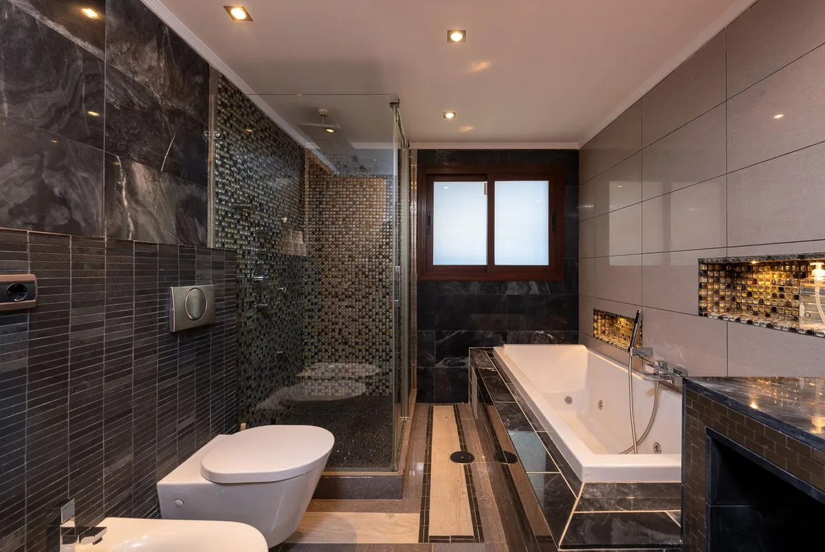 0979d03d-c53d-4f97-b4e2-d333884f7aa5