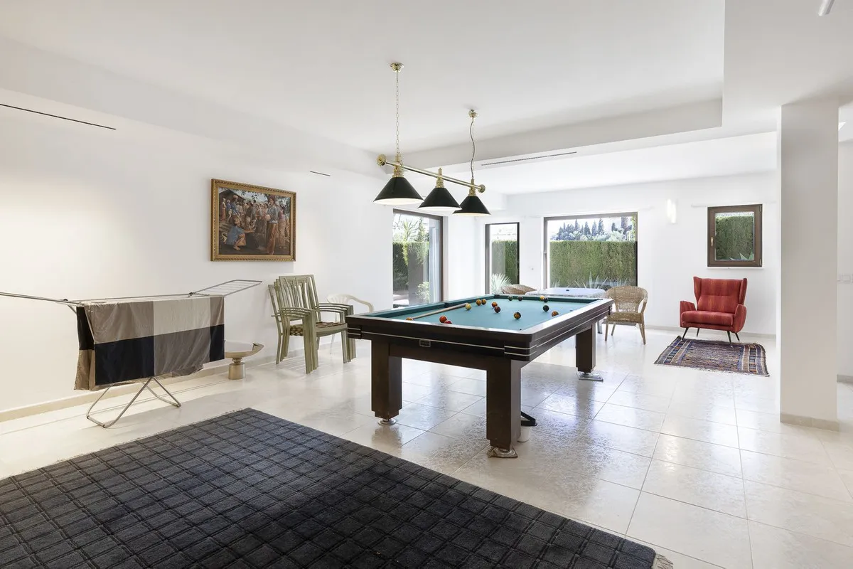 346d1a6e-f8eb-4917-bdce-2a26ee582405