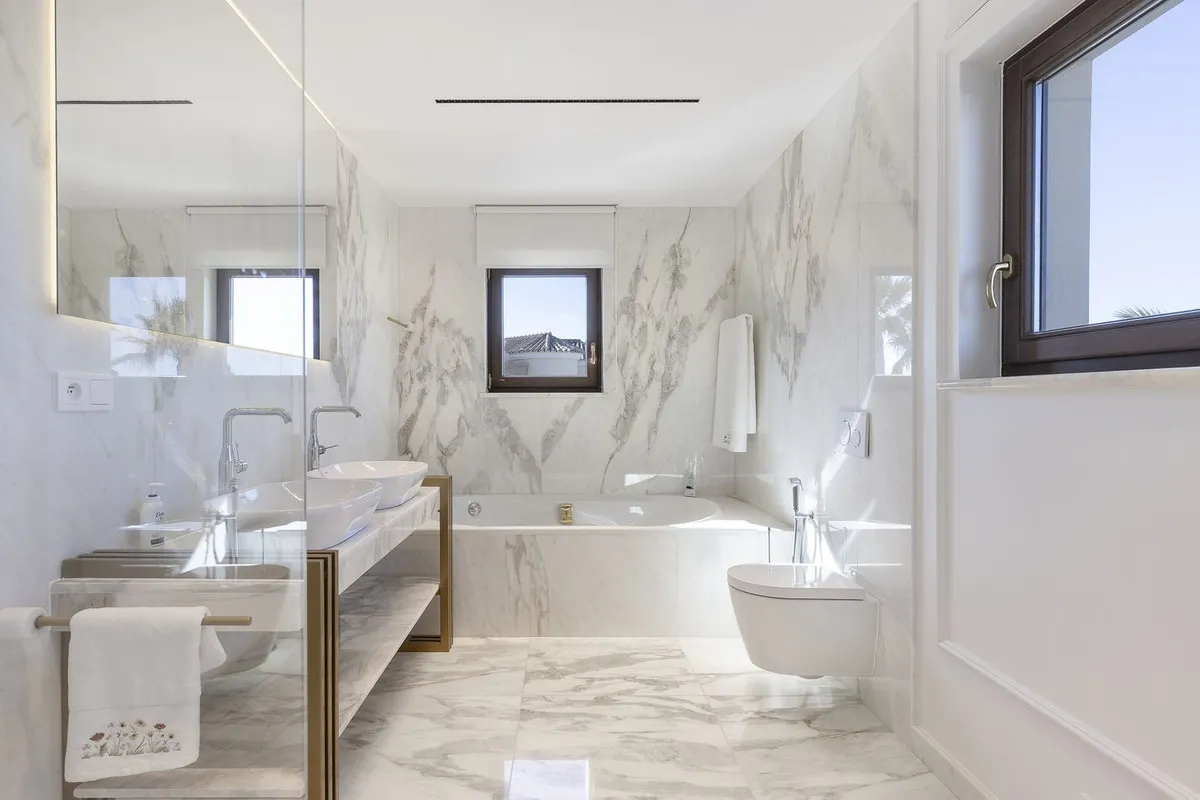 b1eb4167-b2e4-463e-ac21-93f9ef158fbe