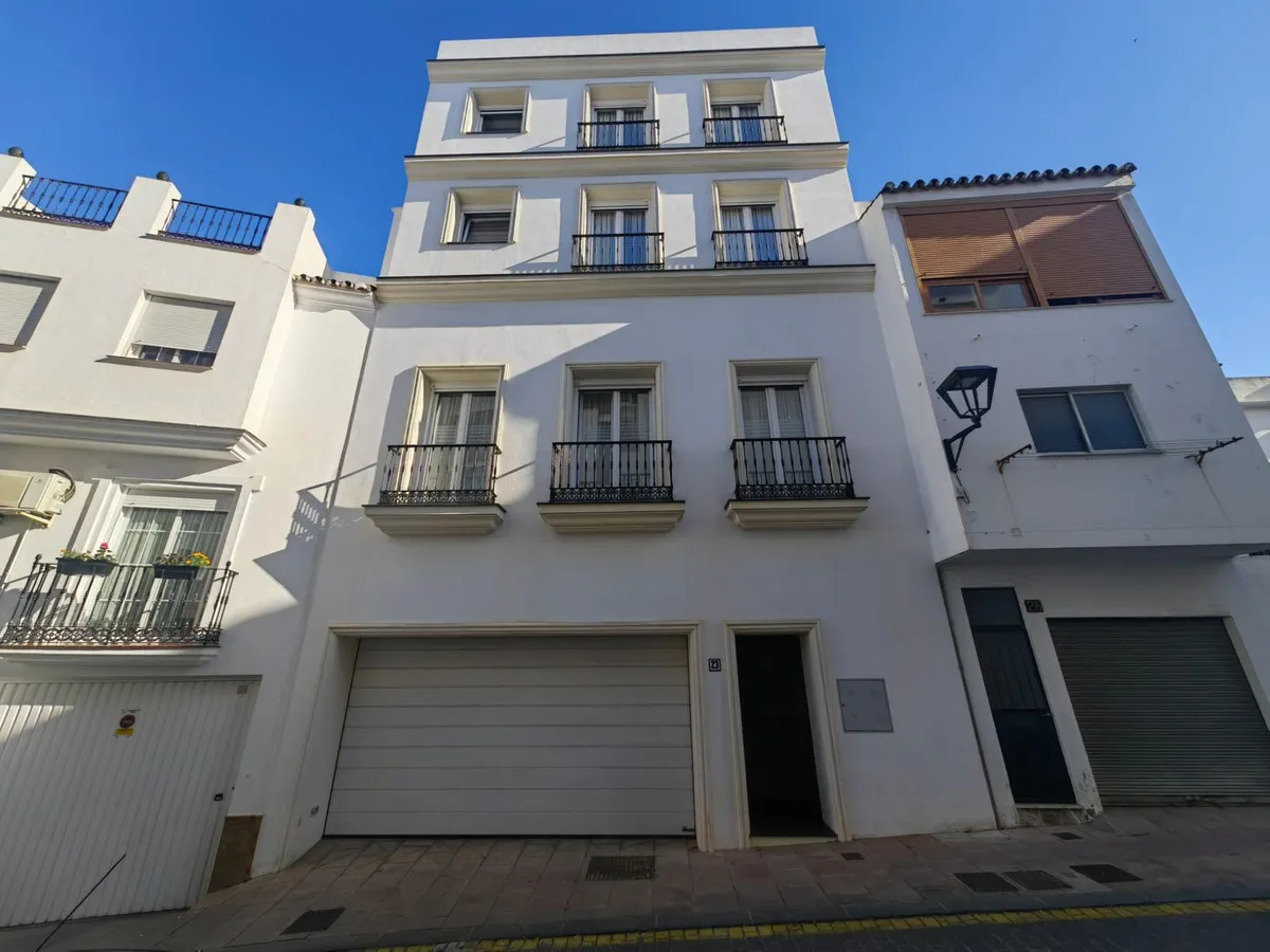 00873c50-8a8d-40e6-a13f-edd4d5e23caf