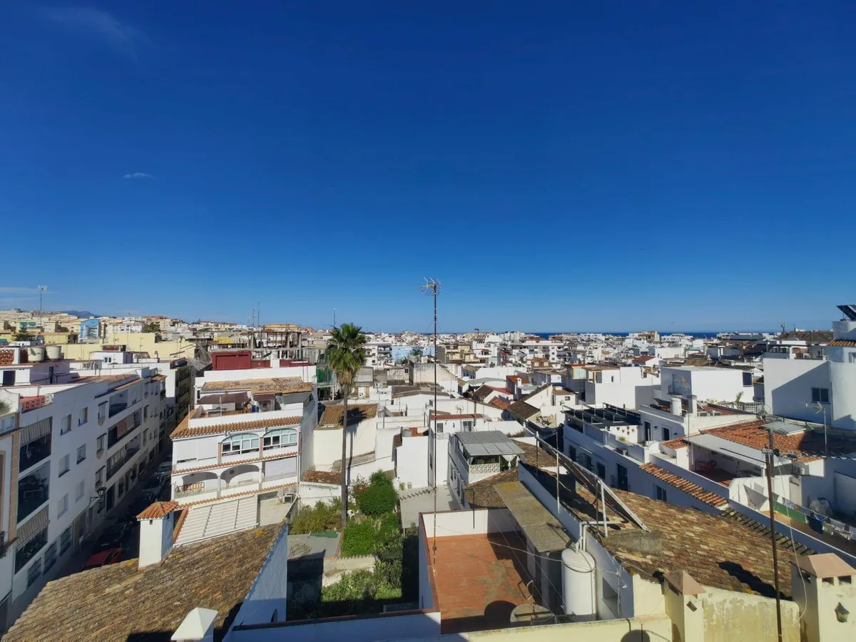 04868125-7ca7-4991-bd26-b3e55978d910