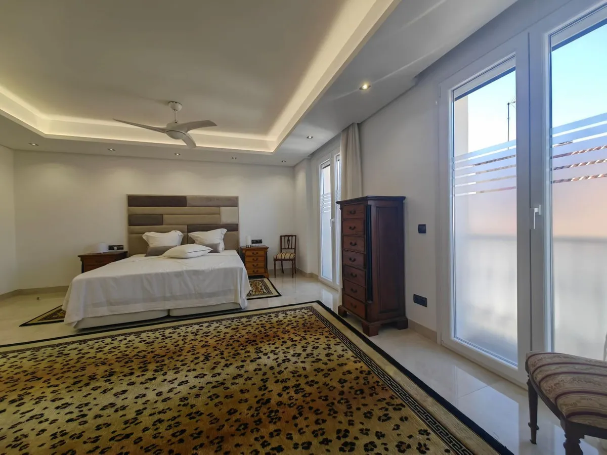 1ae8cb53-1e68-44cc-8c05-db1111b0dfbe