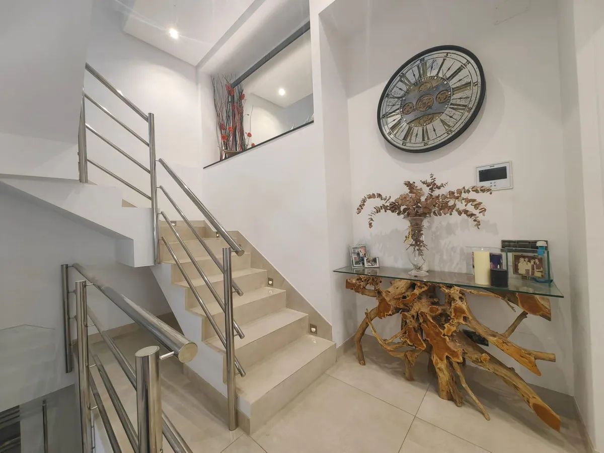 2034fcb0-0be2-43e8-a1d9-b69dda6b28a5