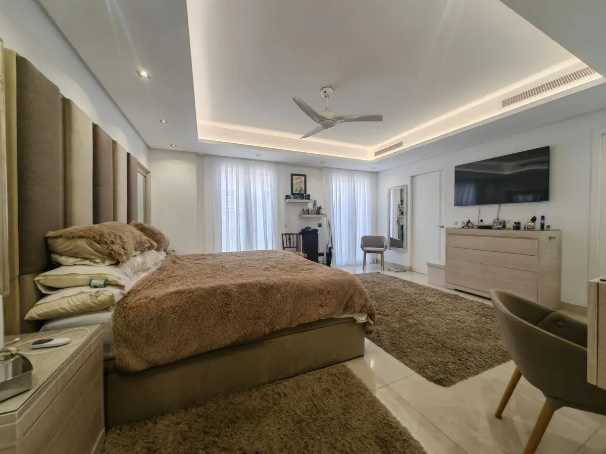 cf351c9e-2697-410b-9ef2-5a11ef8c1b06