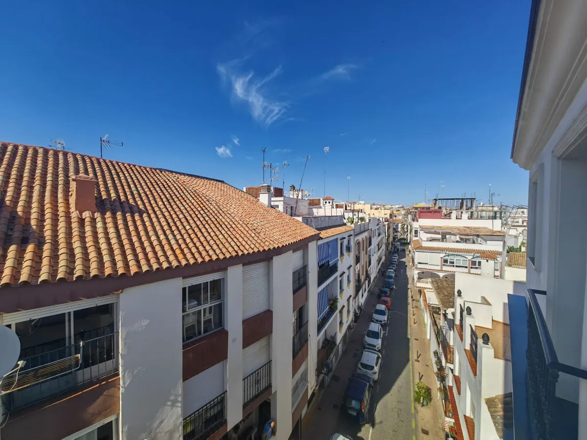 d273945b-66e0-4cdb-9b2e-ca5134a17dfb