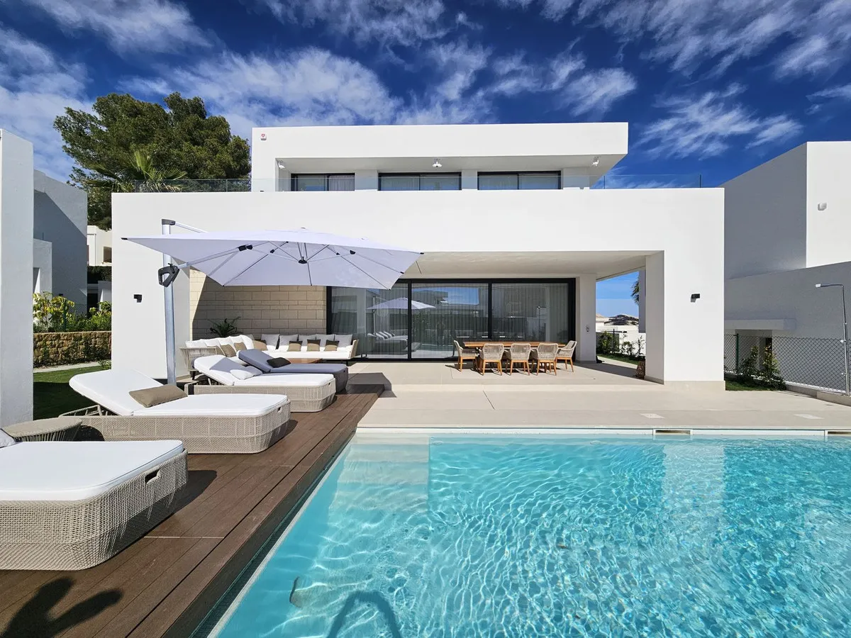 18c1fb3b-c5ed-4600-a9ee-d05867454f2c