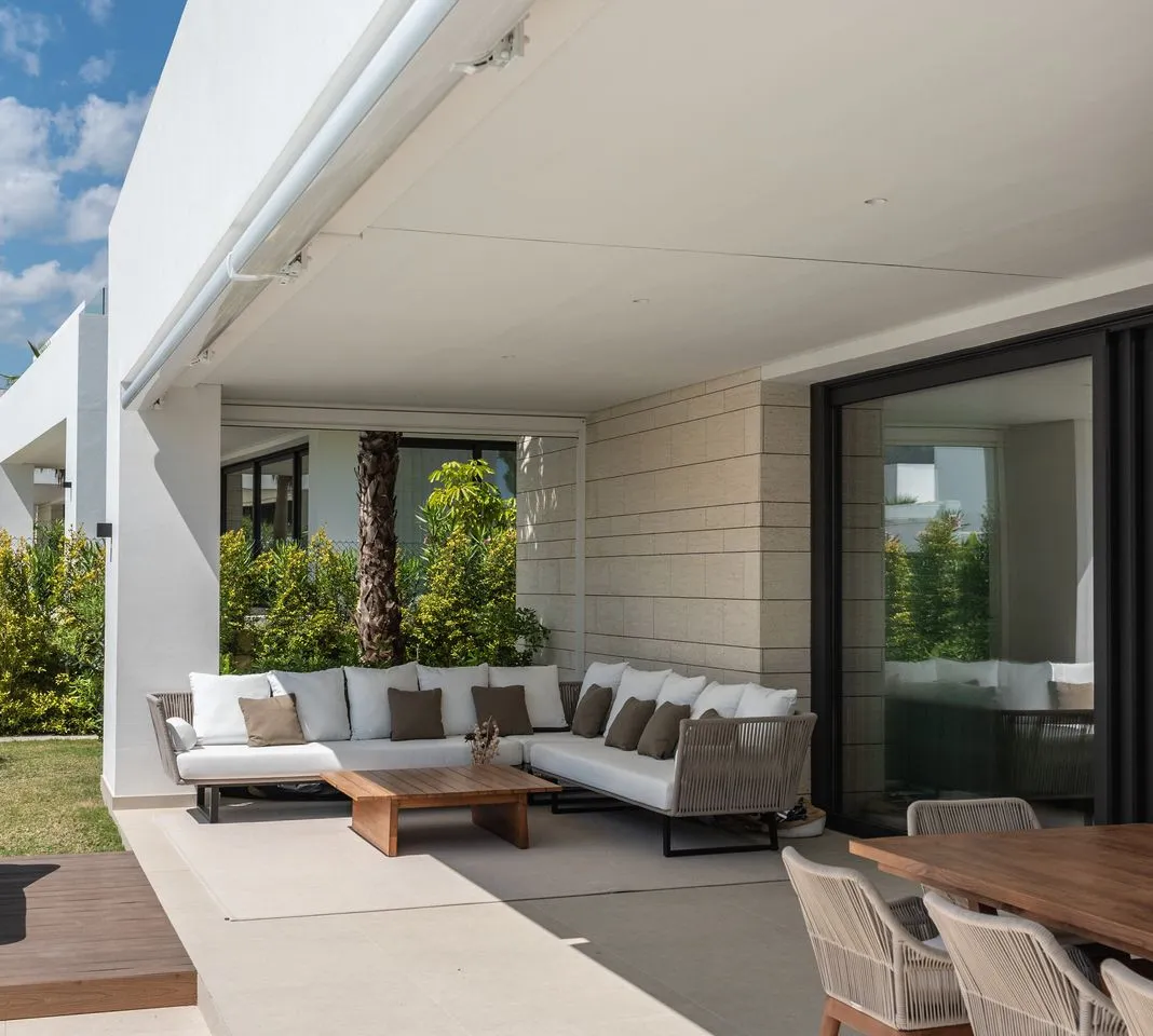 1cd30fb3-b1bc-472c-8c4e-d7afe6937aae