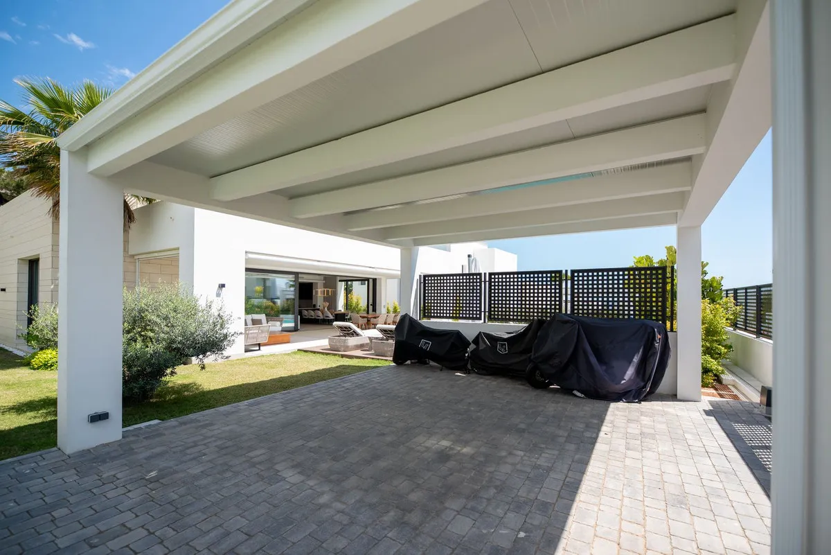 6253b395-4982-48e5-a65f-815ef92614e9